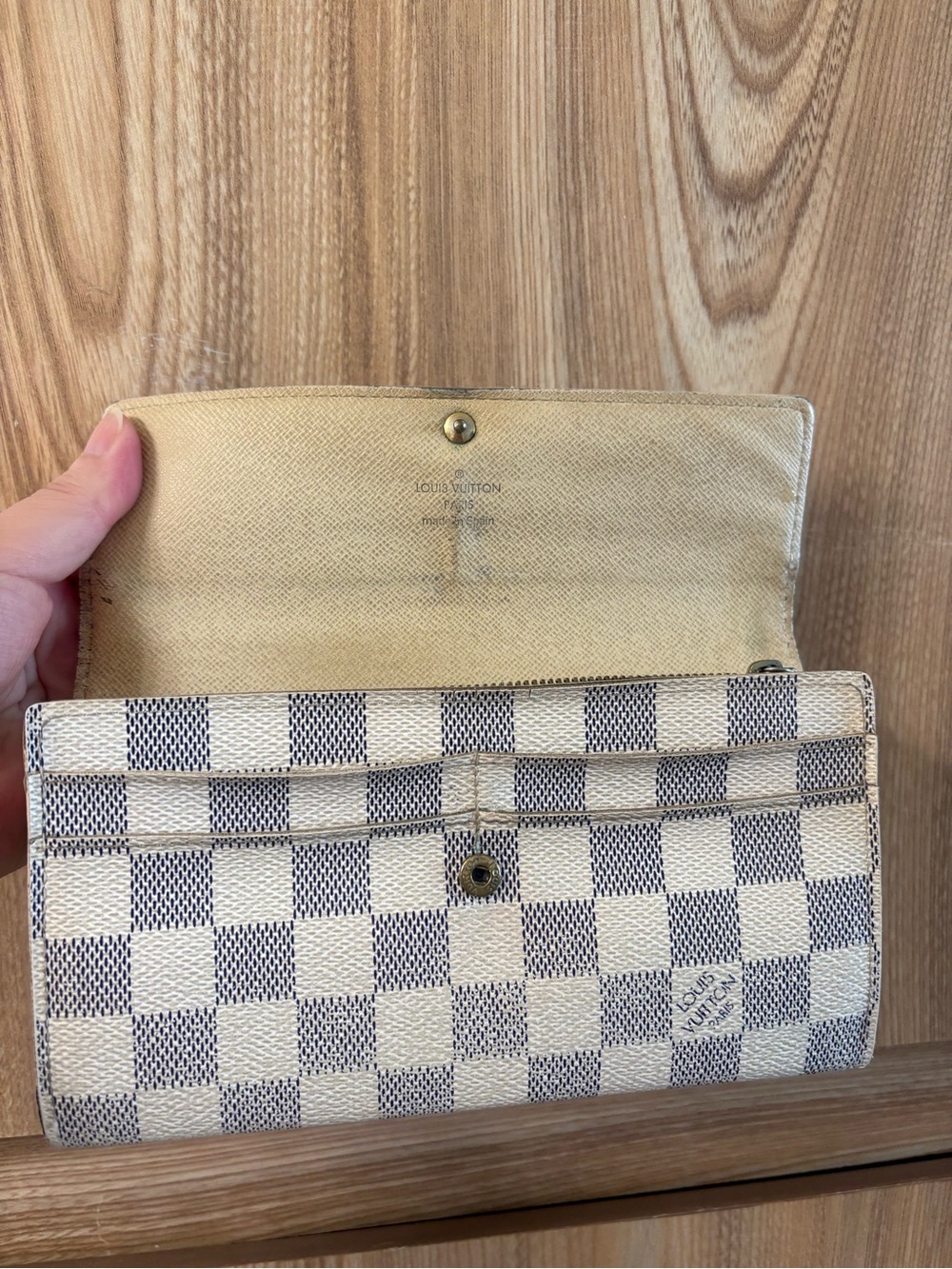 Auth Louis Vutton Damier Azur Sarah wallet